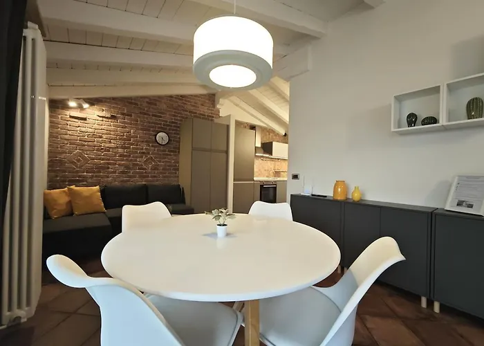 Airport-fiera New With Terrace Apartment *